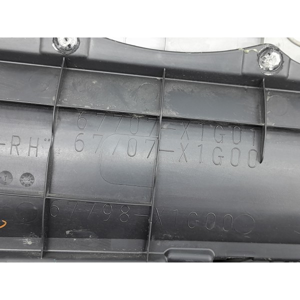 Forro Porta Corolla Traseiro Dir 15/18 67708x1g01 Det