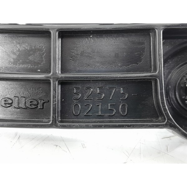 Guia Parachoque Corolla Traseiro Direito 15/18 5257502150