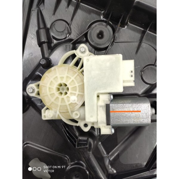 Maquina Vidro Bmw 320 330 Dianteira Esquerda 2019/25 8495865