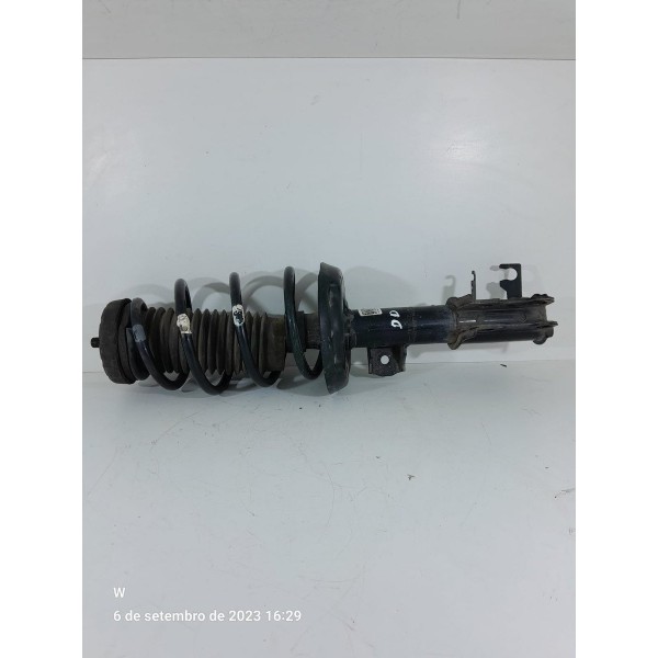 Torre Telescopio Tracker Dianteira Direita 2020/2024