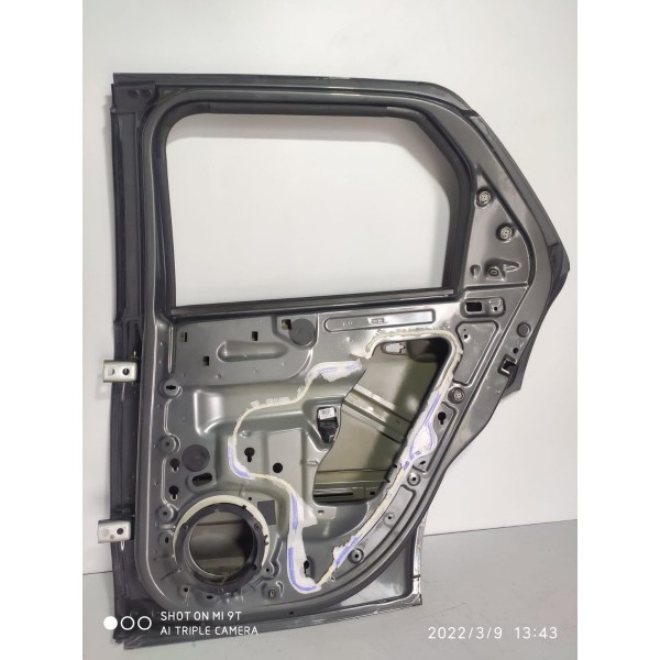 Porta Cactus Traseira Direita 2018/2024 Traseira Direita Cinza