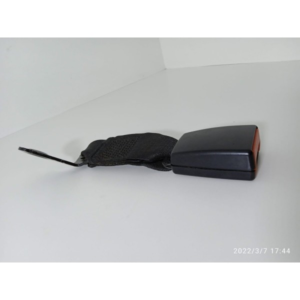 Engate Cinto Traseiro Direito Mercedes C180 C200 2007/2014