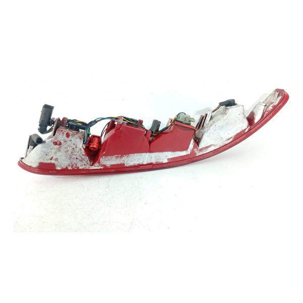 Lanterna Parachoque Audi Q5 Esquerda 2009/2015 Det 8r0945095 Esquerdo/motorista Vermelho