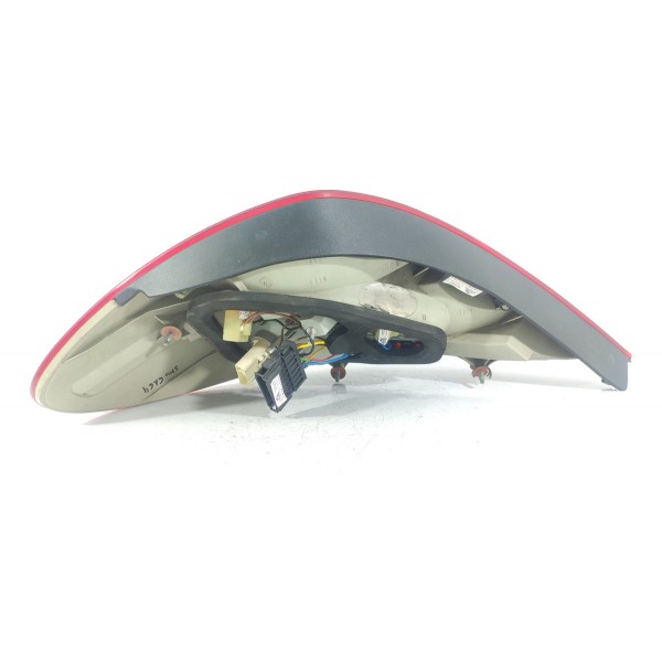 Lanterna Mercedes Slk200 2005 A 2011 Direita / 6164 Direito/passageiro Vermelho