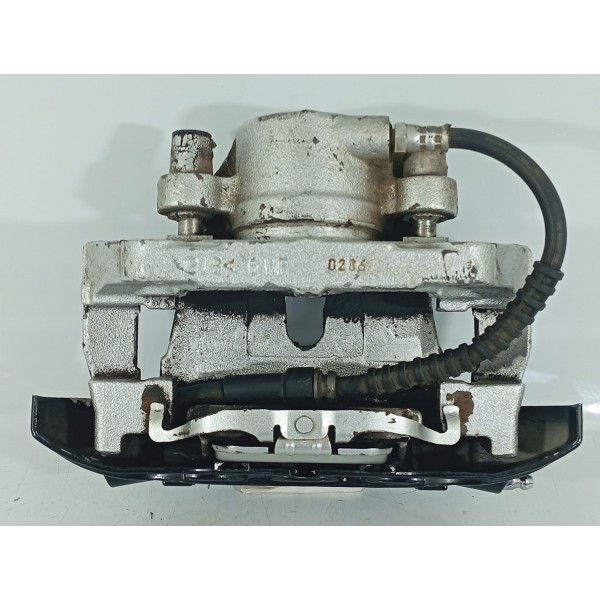 Pinca Bmw X5 Dianteira Esquerda 2014/2018