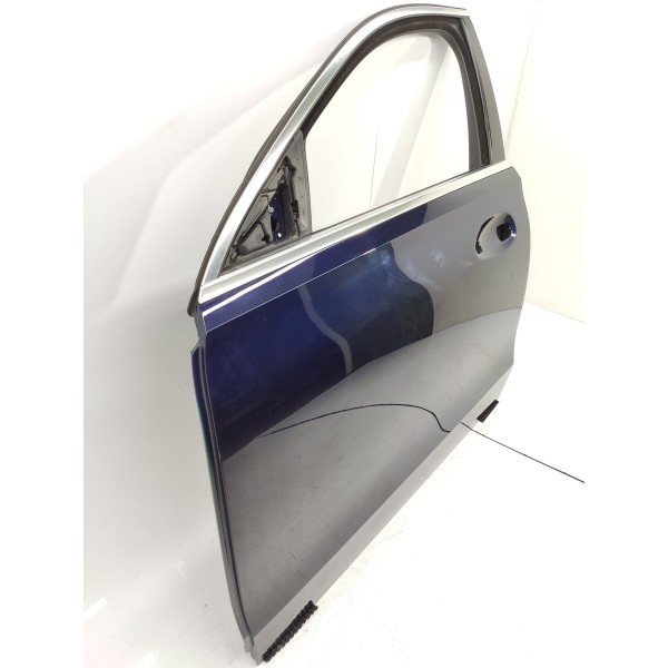 Porta Mercedes Benz C200 C300 Dianteira Esquerda 2022/2025 Dianteira Essquerda Azul-escuro