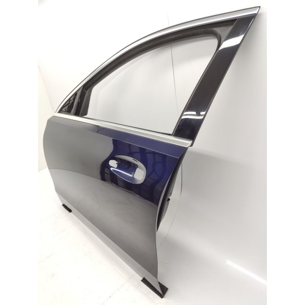 Porta Mercedes Benz C200 C300 Dianteira Esquerda 2022/2025 Dianteira Essquerda Azul-escuro