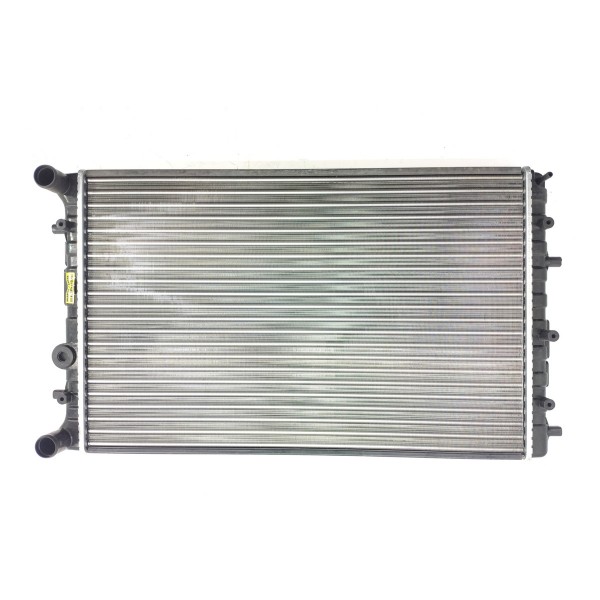 Radiador Volkswagen Voyage Saveiro 1.6 2008/2016 Rmm698001m