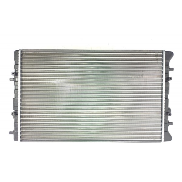 Radiador Volkswagen Voyage Saveiro 1.6 2008/2016 Rmm698001m