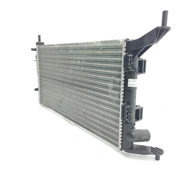 Radiador Chevrolet Classic 1.0 2011/2016 876162000