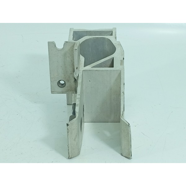 Suporte Radiador Bmw 320 330 Esquerdo 2019/2025 742223309