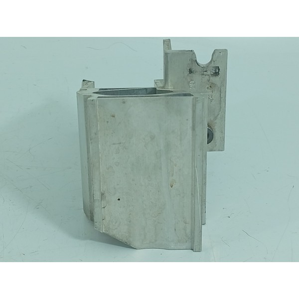 Suporte Radiador Bmw 320 330 Esquerdo 2019/2025 742223309