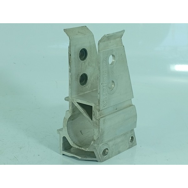 Suporte Radiador Bmw 320 330 Esquerdo 2019/2025 742223309