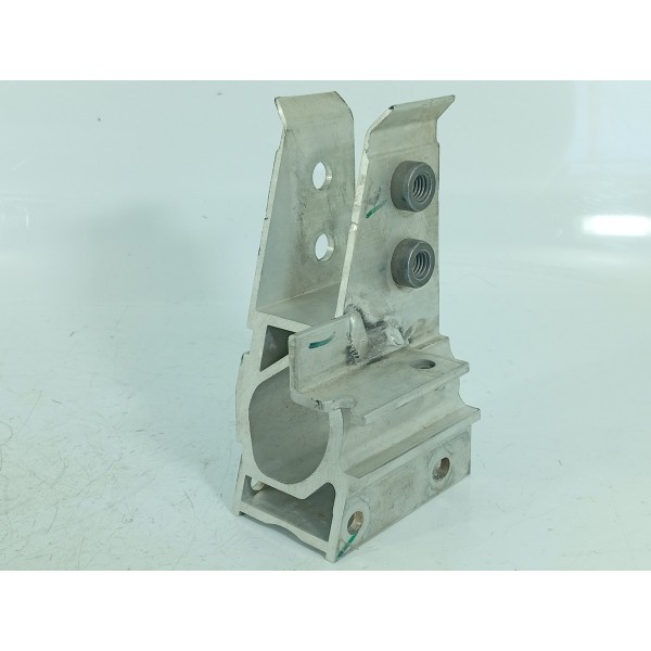 Suporte Radiador Bmw 320 330 Esquerdo 2019/2025 742223309