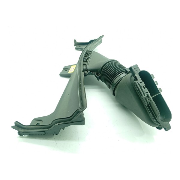 Duto Entrada Ar Admissao Mercedes C200 2022/25 A2065000400