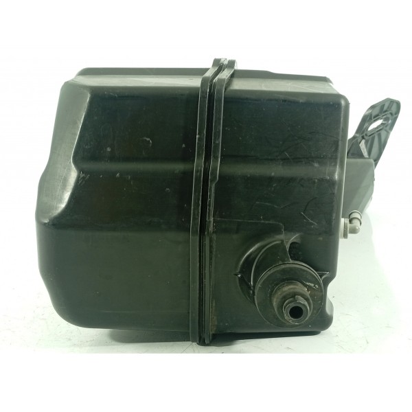 Reservatorio Agua Parabrisa Mercedes C200 22/25 A2068600300