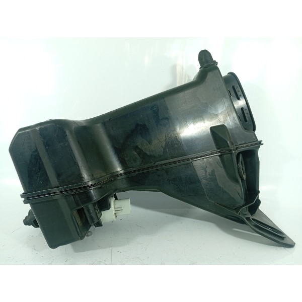Reservatorio Agua Parabrisa Mercedes C200 22/25 A2068600300