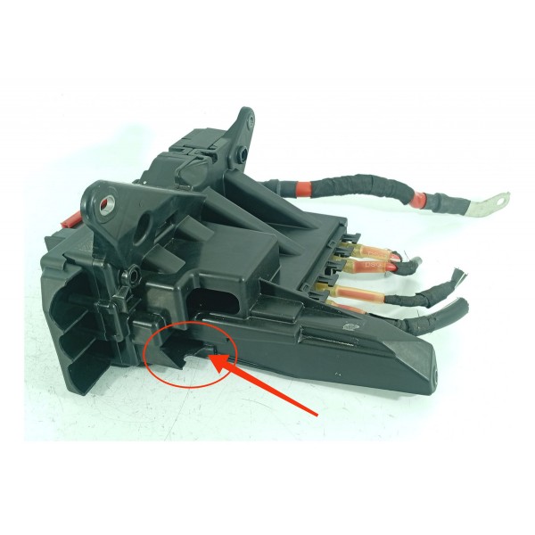 Caixa Fusiveis Bateria Mercedes C200 2022/25 Det A2065409801