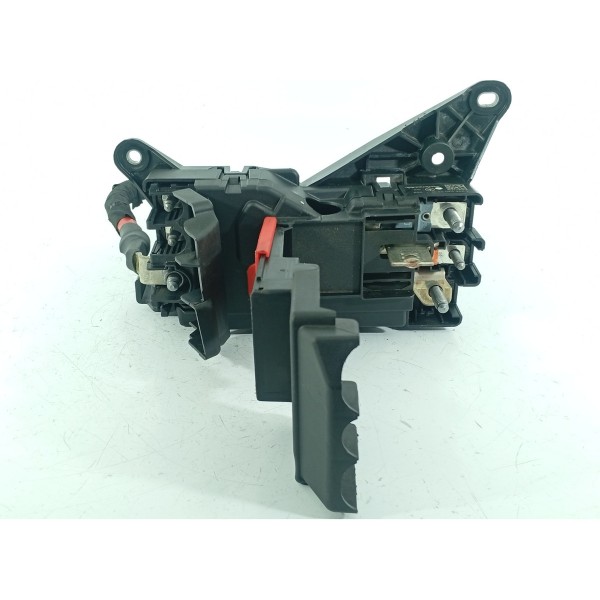 Caixa Fusiveis Bateria Mercedes C200 2022/25 Det A2065409801