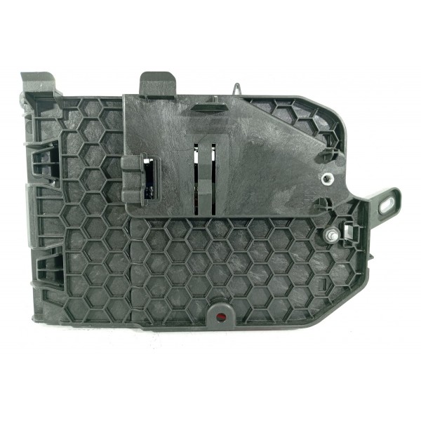 Caixa Fusivel Mercedes C200 C300 2022/2025 A2239061202