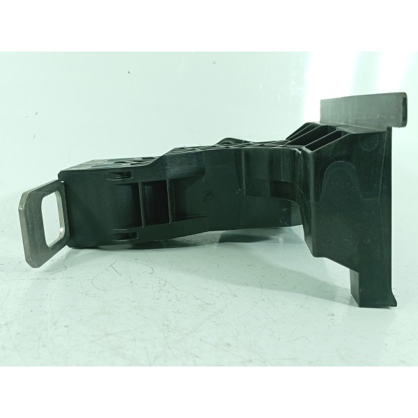 Suporte Radiador Mercedes C200 C300 Dir 2022/25 A2066201700