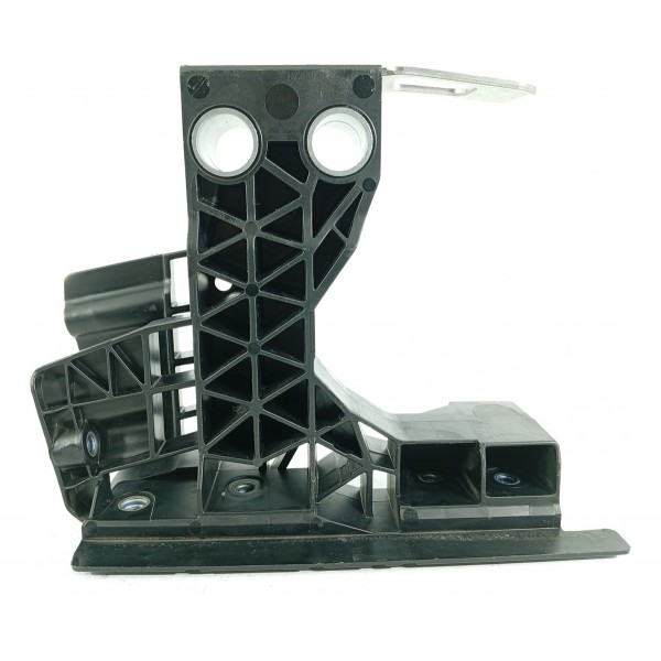 Suporte Radiador Mercedes C200 C300 Esq 2022/25 A2066201600