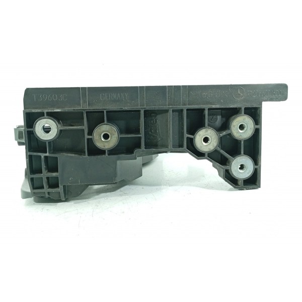 Suporte Radiador Mercedes C200 C300 Esq 2022/25 A2066201600