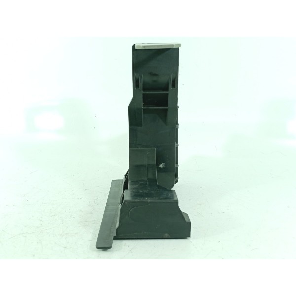 Suporte Radiador Mercedes C200 C300 Esq 2022/25 A2066201600