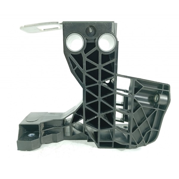 Suporte Radiador Mercedes C200 C300 Esq 2022/25 A2066201600