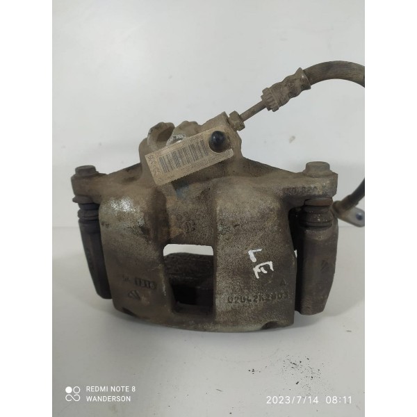 Pinça Peugeot 2008 208 Dianteira Esquerda 2017 2018 2024