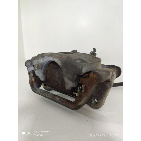 Pinca Freemont Traseira Direita 2011/2018