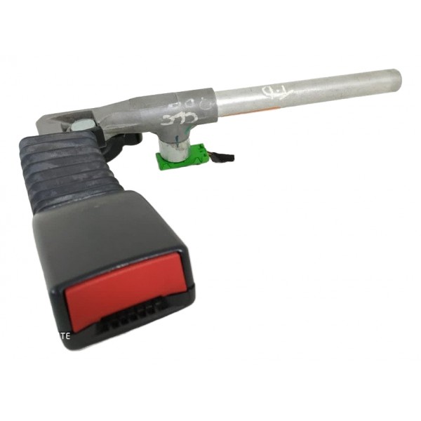 Engate Cinto Mercedes Clc200 Dianteiro Direito  2009 2010