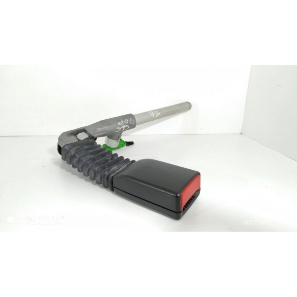 Engate Cinto Mercedes Clc200 Dianteiro Direito  2009 2010