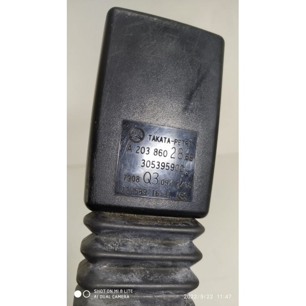 Engate Cinto Mercedes Clc200 Dianteiro Direito  2009 2010