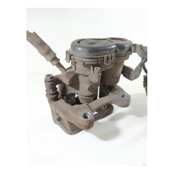 Pinça Mercedes Gla Cla A 200 Traseira Esquerda A246423239