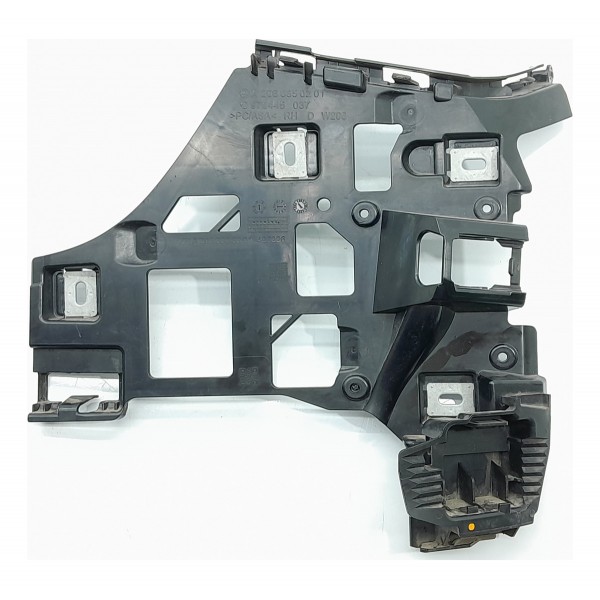Guia Parachoque Mercedes C200 Traseiro Dir 22/25 A2068808201