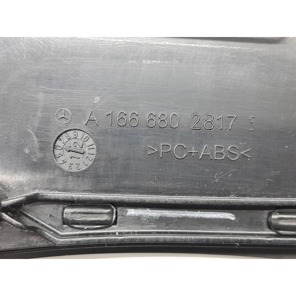 Moldura Console Central Mercedes Ml350 12/2015 A1666802817