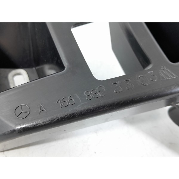 Guia Parachoque Mercedes Ml350 Tras Esq 12/2015 A1668803303
