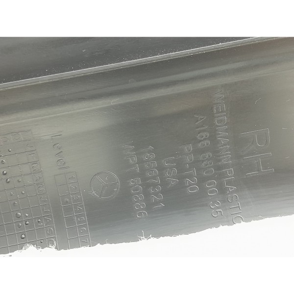 Soleira Porta Mercedes Ml350 Dianteira Dir 12/15 A1666800035 Preto