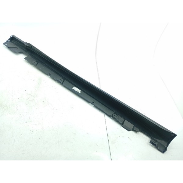 Spoiler Lateral Mercedes C200 C300 Direito 22/25 A2066982400 Azul-escuro