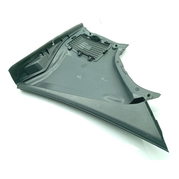 Grade Parabrisa Mercedes C200 C300 Direita 22/25 A2068301500