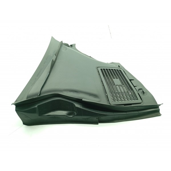 Grade Parabrisa Mercedes C200 C300 Direita 22/25 A2068301500