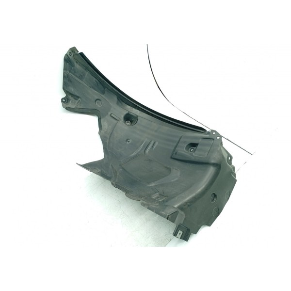 Parabarro Mercedes C200 Dianteiro Esquerdo Post 22/25