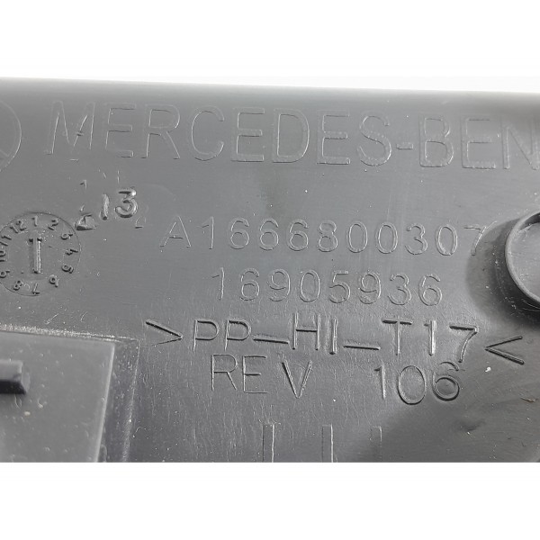 Acabamento Painel Mercedes Ml350 Esquerdo 12/15 A1666800307