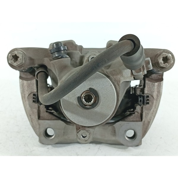 Pinca Freio Mercedes C200 C300 Traseira Esq 2022/2025