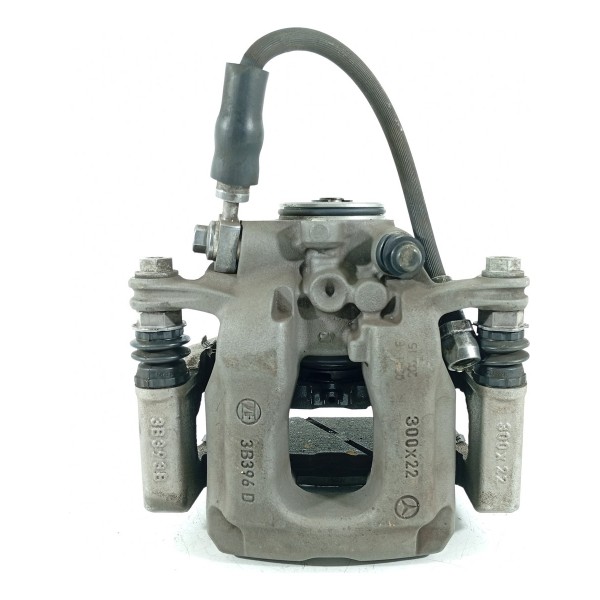 Pinca Freio Mercedes C200 C300 Traseira Esq 2022/2025