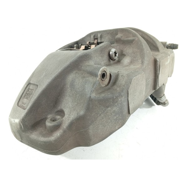 Pinca Freio Mercedes C200 C300 Dianteira Esquerda 2022/2025