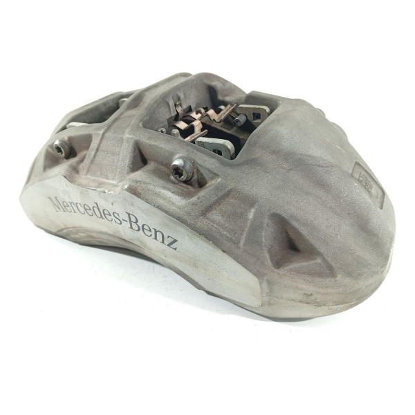 Pinca Freio Mercedes C200 C300 Dianteira Esquerda 2022/2025