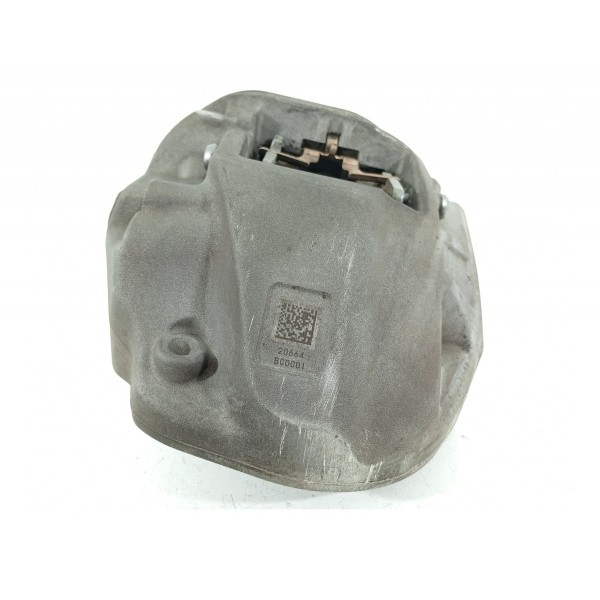 Pinca Freio Mercedes C200 C300 Dianteira Direita 2022/2025