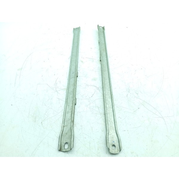 Barra Reforco Painel Frontal Mercedes C200 C300 2022/2025